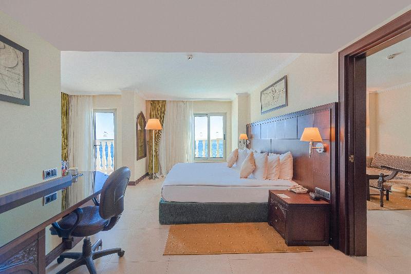 Crowne Plaza ANTALYA by IHG - Oda