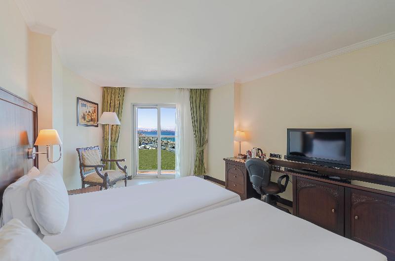 Crowne Plaza ANTALYA by IHG - Oda