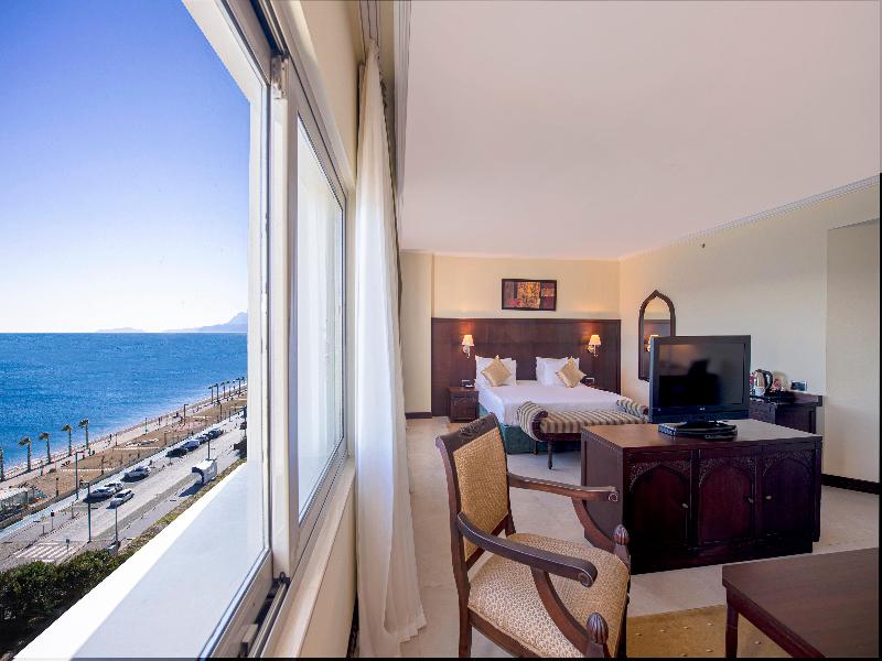 Crowne Plaza ANTALYA by IHG - Oda