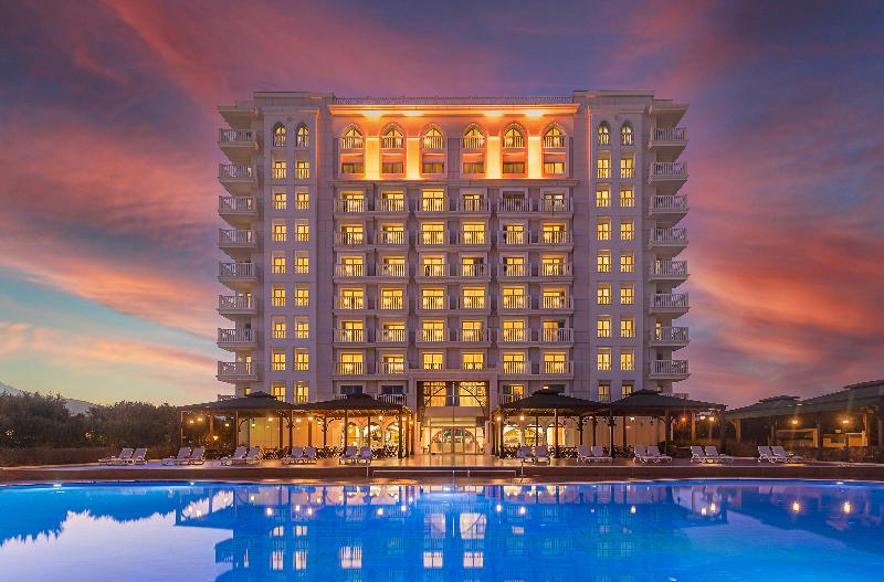 Crowne Plaza ANTALYA by IHG - Havuz
