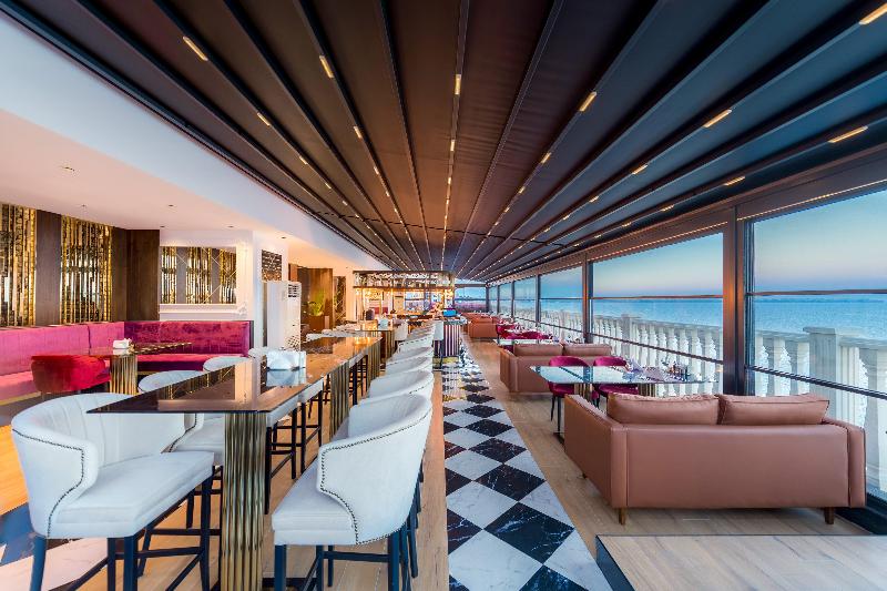 Crowne Plaza ANTALYA by IHG - Restoran