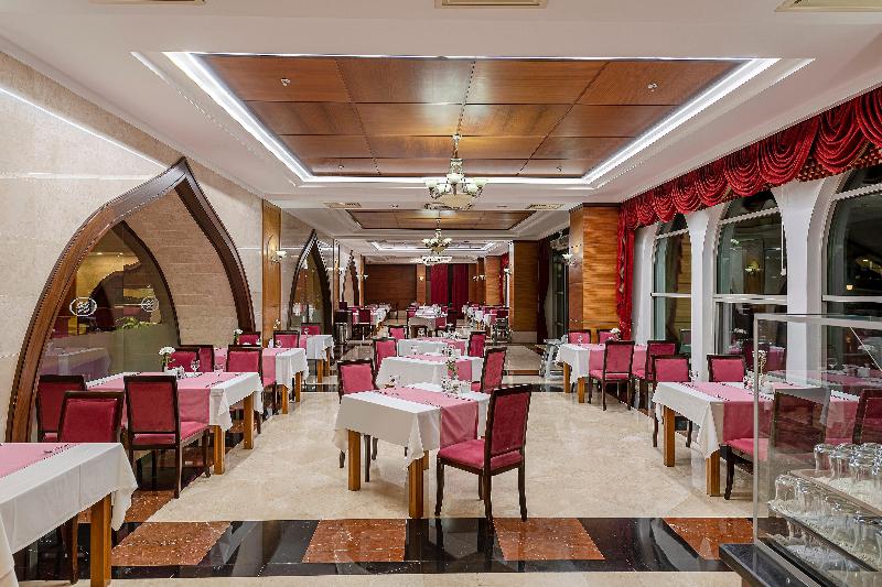 Crowne Plaza ANTALYA by IHG - Restoran