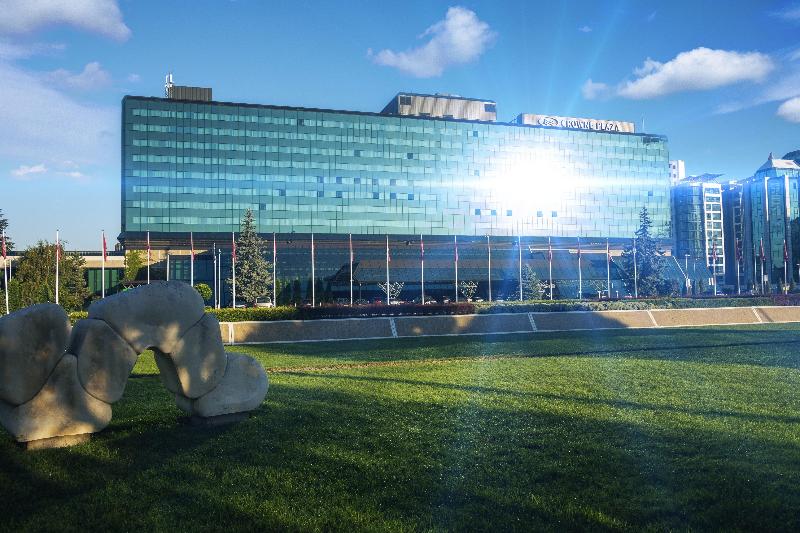 Crowne Plaza Belgrade - Genel