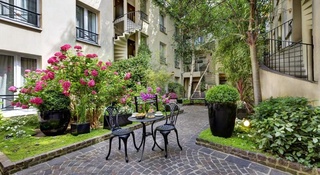 Le Patio Bastille