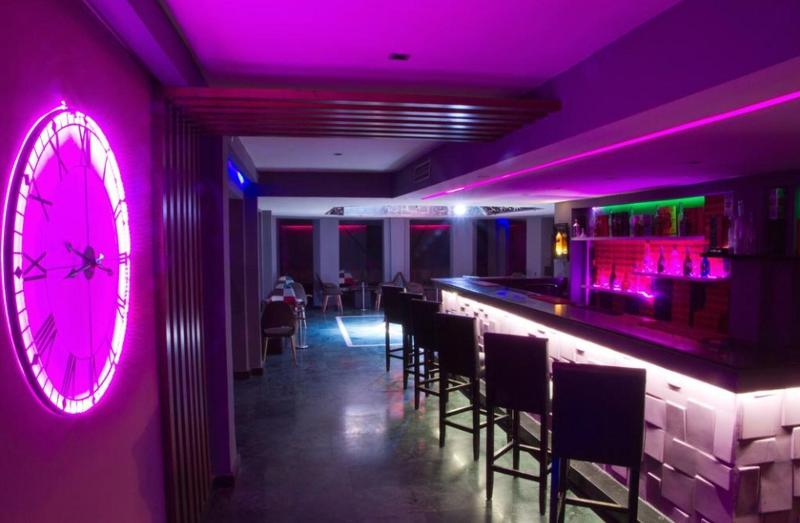 Prince De Paris - Bar