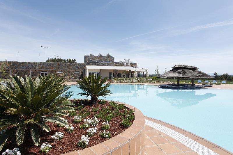 Montebelo Aguieira Lake Resort & Spa - Havuz