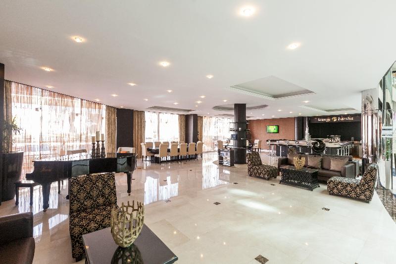 Holiday Inn Dubai - Al Barsha - Bar