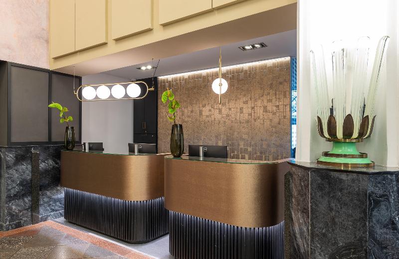 Leonardo Royal Hotel Berlin Alexanderplatz - Lobi