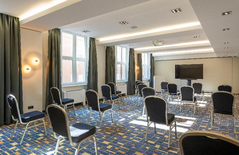 Leonardo Royal Hotel Berlin Alexanderplatz - Toplantı