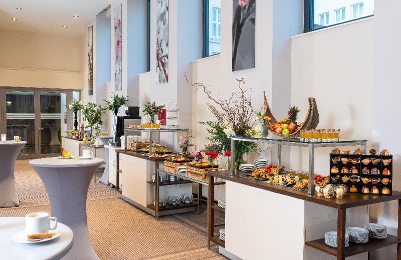Leonardo Royal Hotel Berlin Alexanderplatz - Toplantı