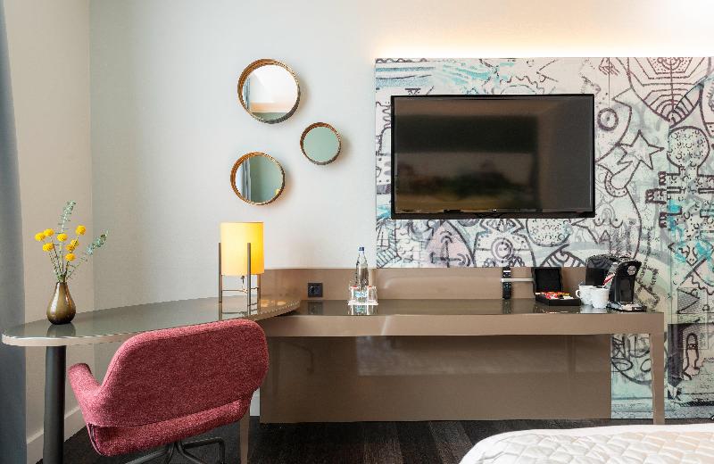 Leonardo Royal Hotel Berlin Alexanderplatz - Oda