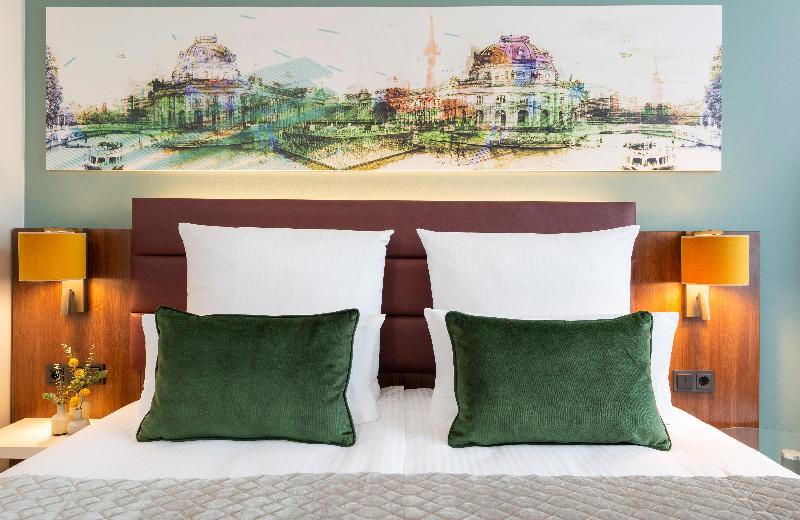 Leonardo Royal Hotel Berlin Alexanderplatz - Oda