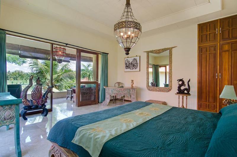 Green Field Hotel and Bungalow - Genel