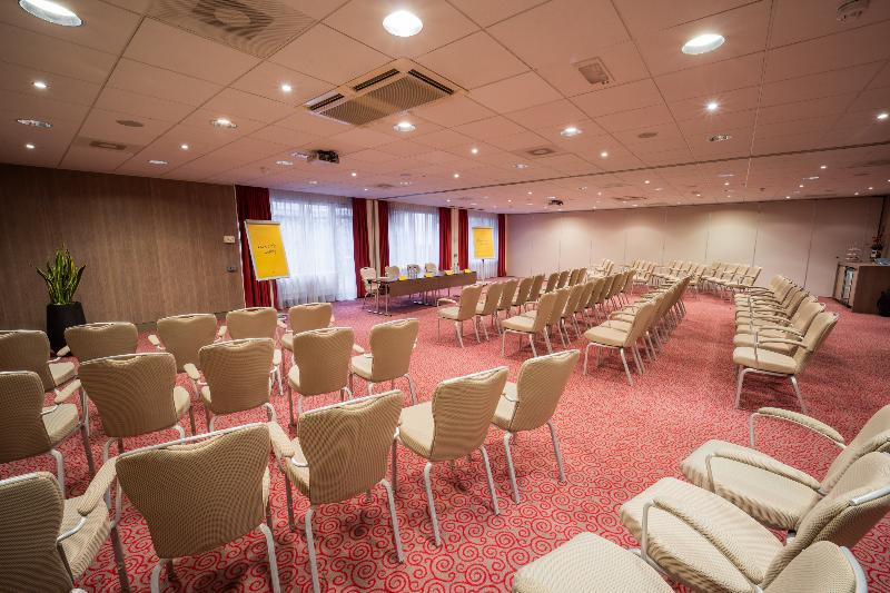 Golden Tulip Zoetermeer-Den Haag - Toplantı