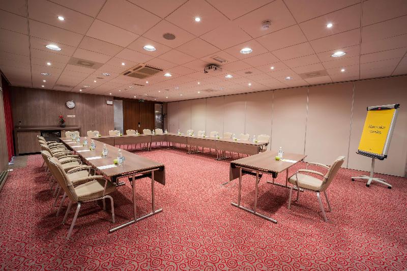 Golden Tulip Zoetermeer-Den Haag - Toplantı
