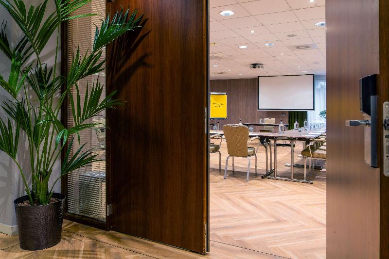 Golden Tulip Zoetermeer-Den Haag - Toplantı