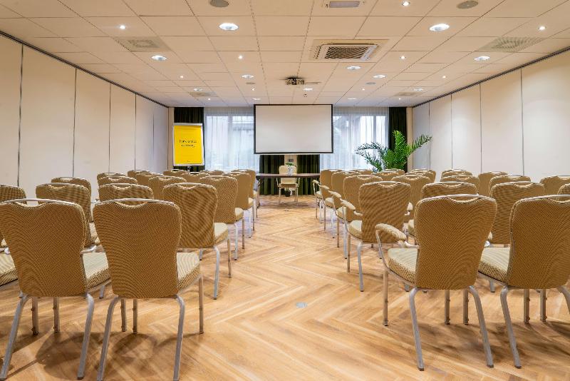 Golden Tulip Zoetermeer-Den Haag - Toplantı