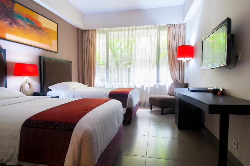100 Sunset Hotel and Ballroom - Oda