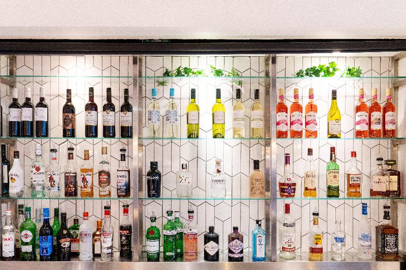 Holiday Inn Stevenage - Bar