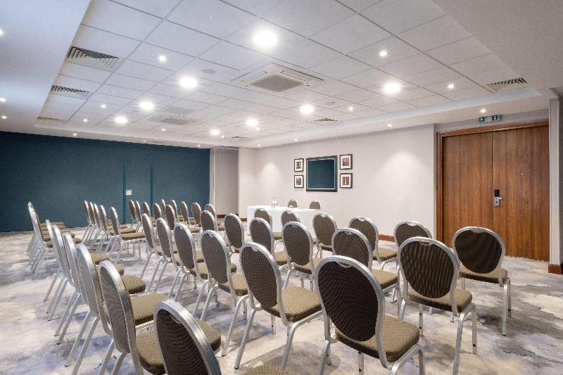 Holiday Inn Stevenage - Toplantı