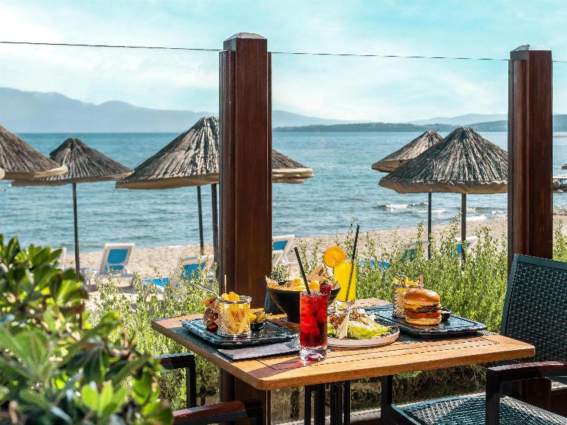 Radisson Blu Resort & Spa, Cesme - Bar