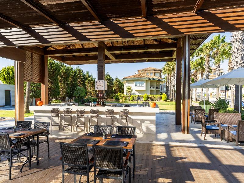 Radisson Blu Resort & Spa, Cesme - Bar