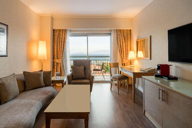 Radisson Blu Resort & Spa, Cesme - Oda