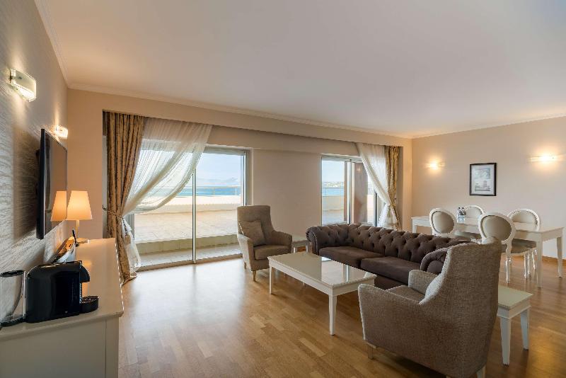 Radisson Blu Resort & Spa, Cesme - Oda