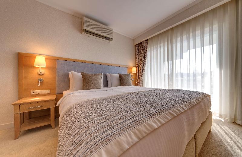 Radisson Blu Resort & Spa, Cesme - Oda