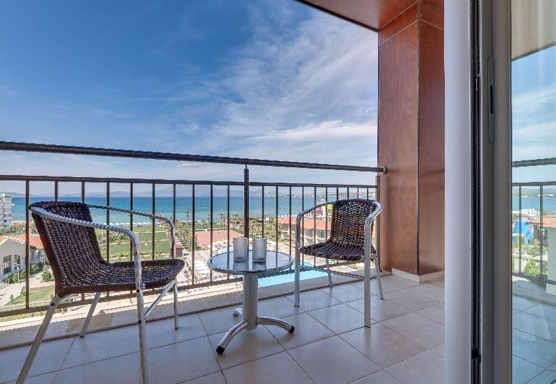 Radisson Blu Resort & Spa, Cesme - Oda