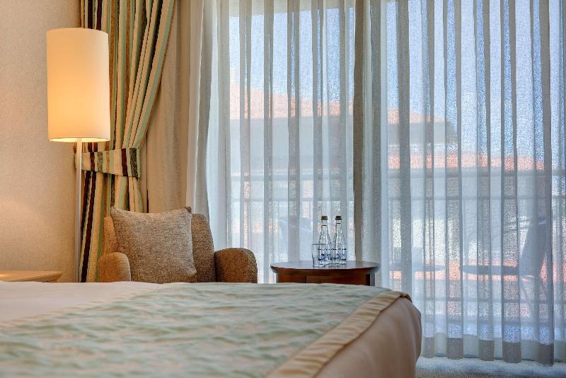 Radisson Blu Resort & Spa, Cesme - Oda
