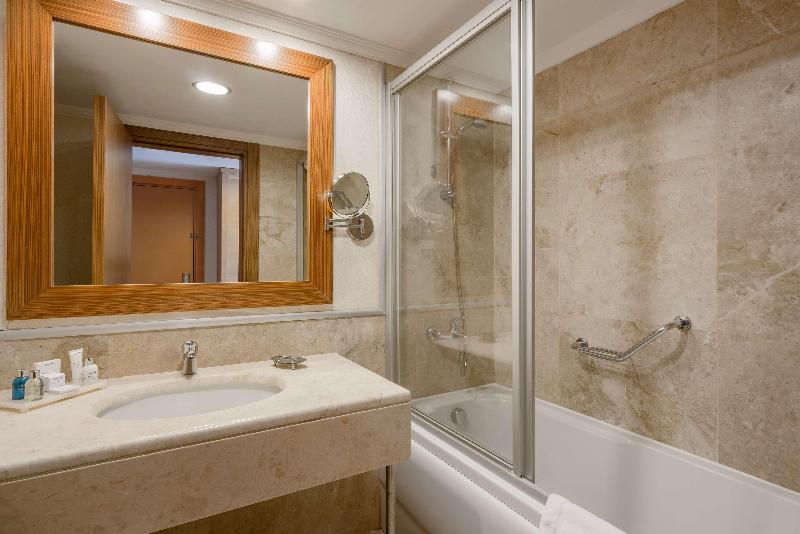 Radisson Blu Resort & Spa, Cesme - Oda