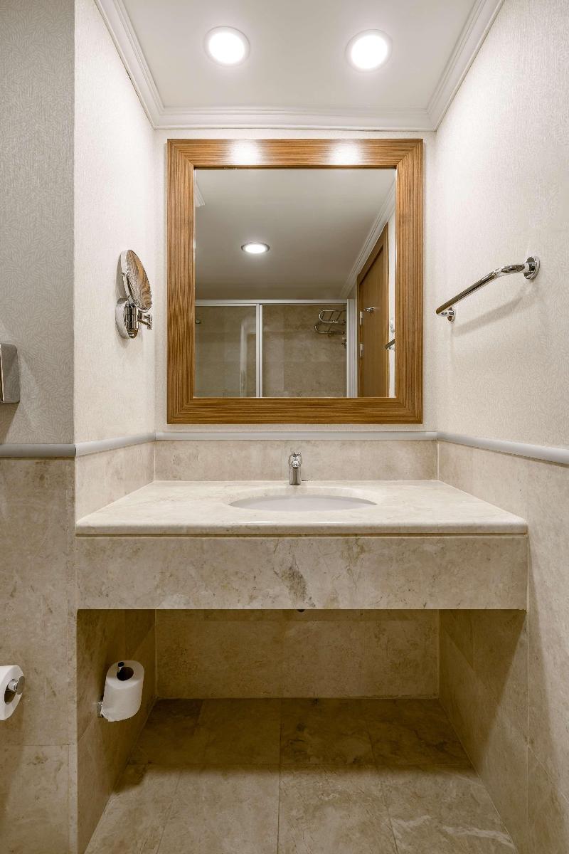 Radisson Blu Resort & Spa, Cesme - Oda