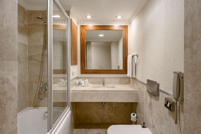 Radisson Blu Resort & Spa, Cesme - Oda