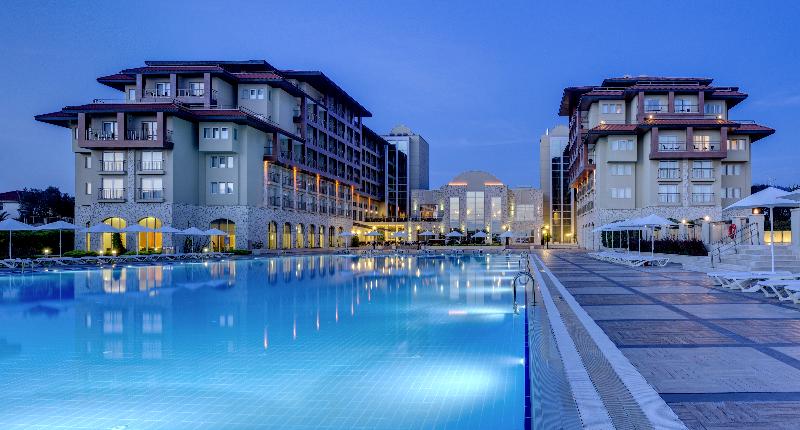 Radisson Blu Resort & Spa, Cesme - Havuz