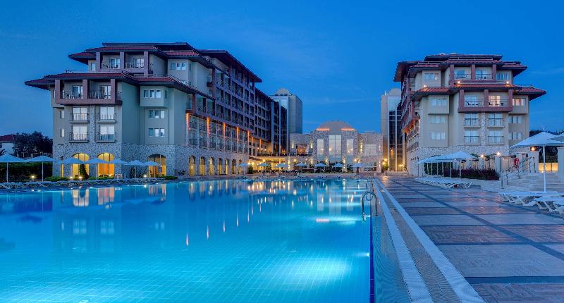 Radisson Blu Resort & Spa, Cesme - Havuz