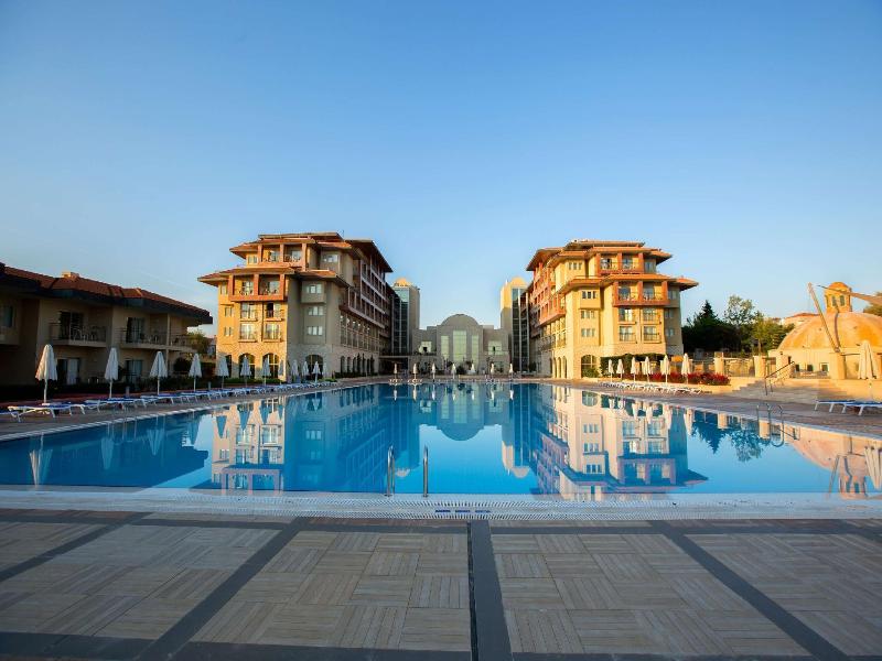 Radisson Blu Resort & Spa, Cesme - Havuz