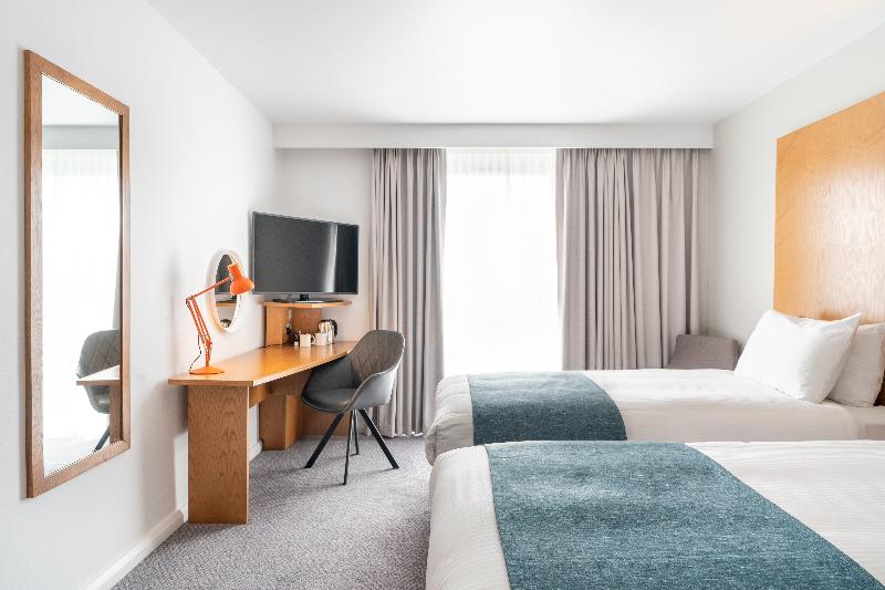Holiday Inn Bournemouth - Oda