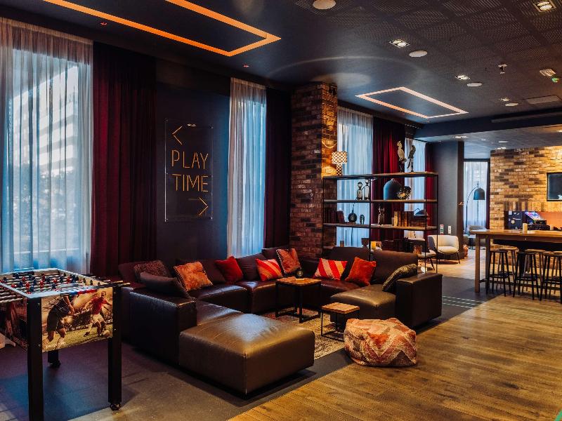 Pentahotel Reading - Bar