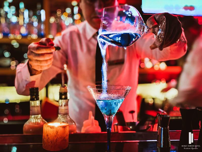Kenzi Tower - Bar