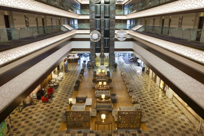 Ramada Plaza Antalya - Lobi