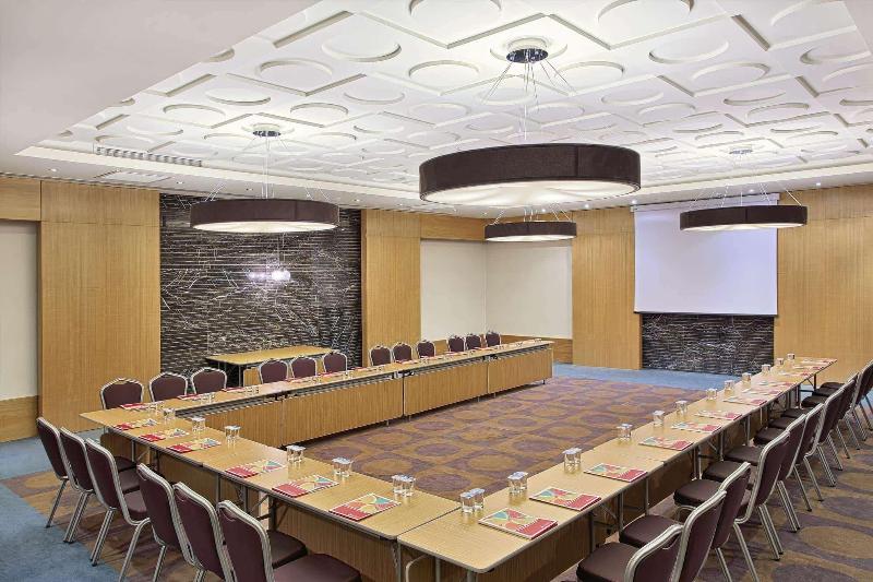 Ramada Plaza Antalya - Toplantı