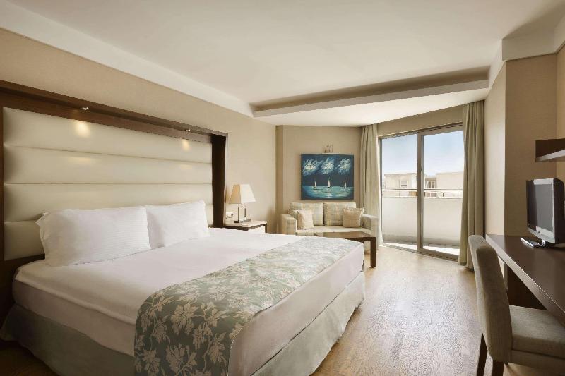 Ramada Plaza Antalya - Oda