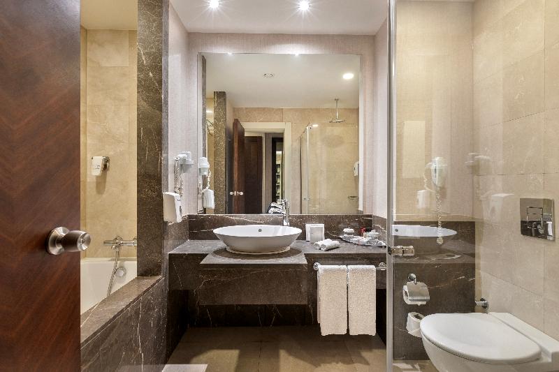 Ramada Plaza Antalya - Oda