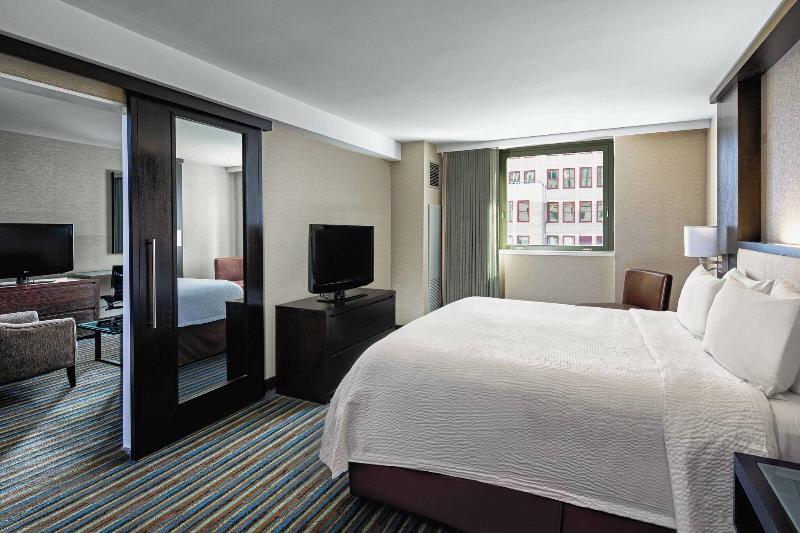 Courtyard New York Manhattan/Times Square - Oda