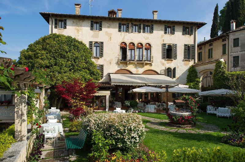 Villa Cipriani - Genel