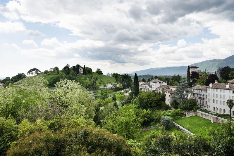 Villa Cipriani - Genel