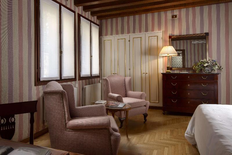 Villa Cipriani - Oda