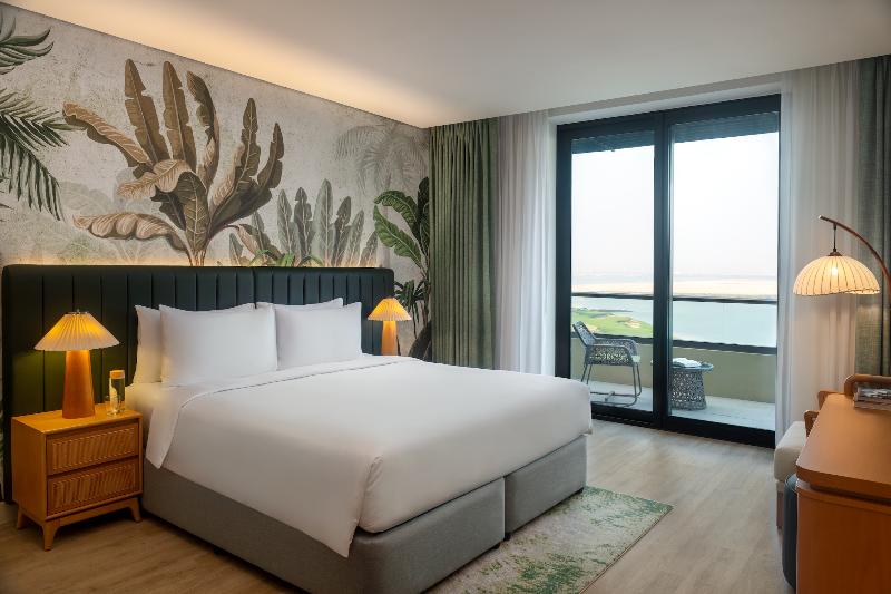 Yas Plaza Mangroves by IHG - Oda