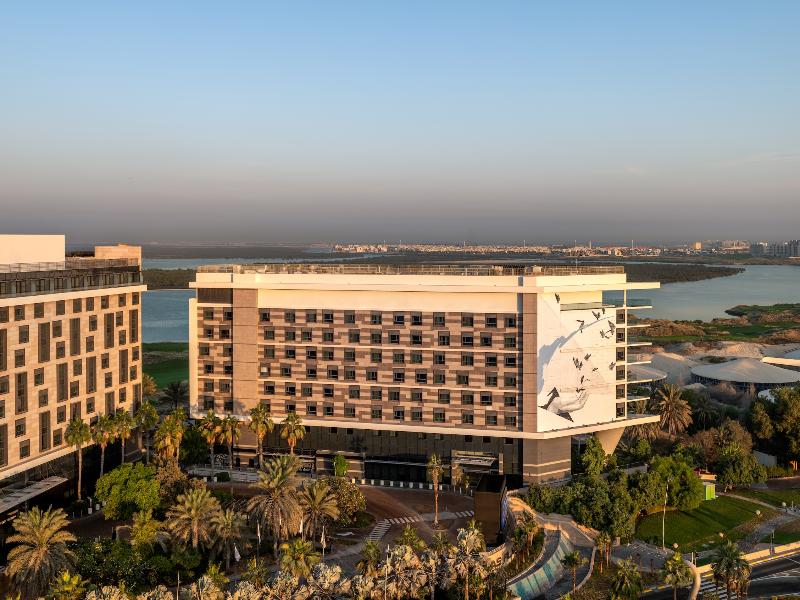 Yas Plaza Bay by IHG - Genel
